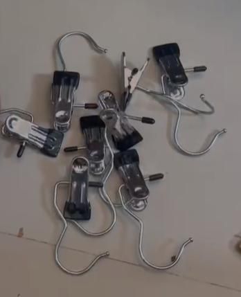 Laundry Hook Boot Hanging Hold Clips  Pack of 10